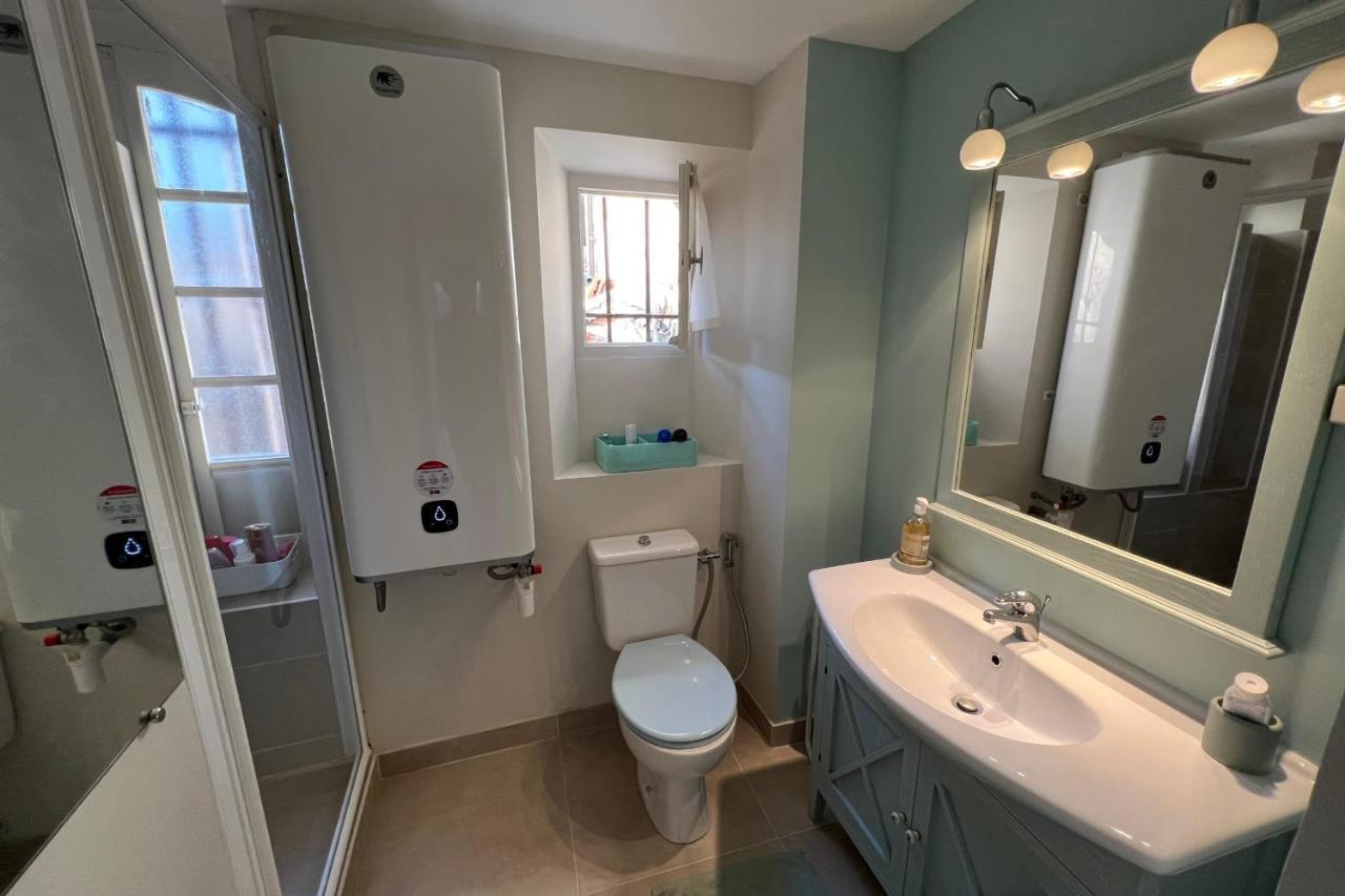 C054-Bel Appartement Lumineux Au Coeur Du Suquet Cannes Exterior foto
